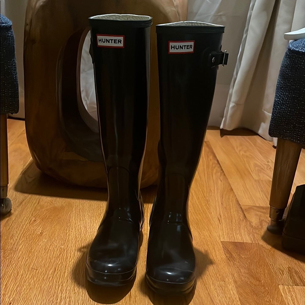 Hunter Black Tall Rain Boots